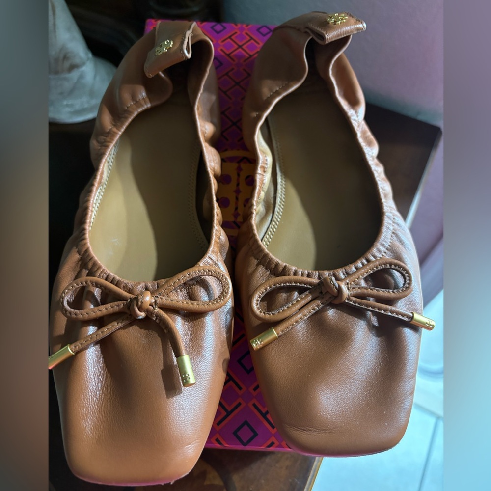 Square Toe Ballet Tory Burch Flat Shoes